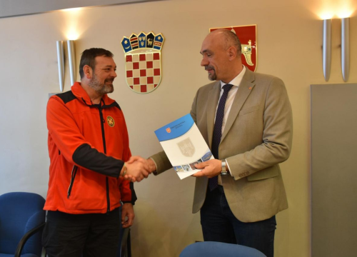 Fotografija 2 - Šibenski HGSS od Županije dobio preko 30 tisuća eura