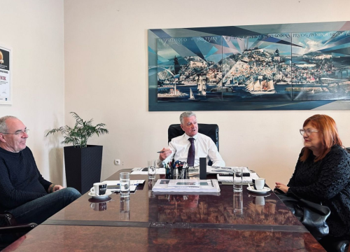 Gradonačelnik Burić iskazao podršku Kamenčićima za gradnju kuće u Dubravi