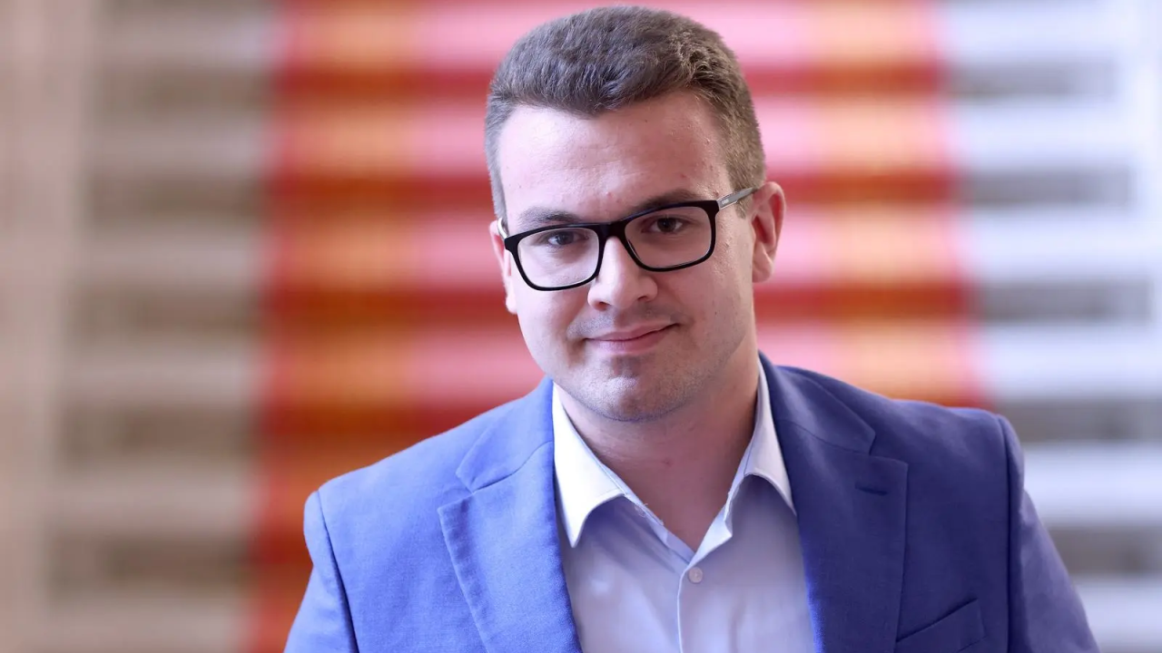 Ive Ćaleta-Car, seljanin nezavisnih i slobodnih Bilica: ‘Burić bi nas kulturno preodgojio, hoćemo klape, a ne LET3’