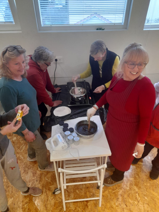 Tribunjski umirovljenici na radionici izrađivali prirodnu kozmetiku