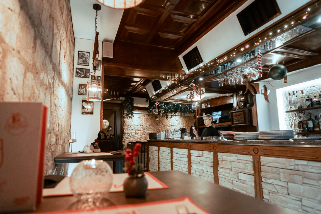 FOTO Proslavite Dan žena s omiljenim društvom u pizzeriji Fratelli!