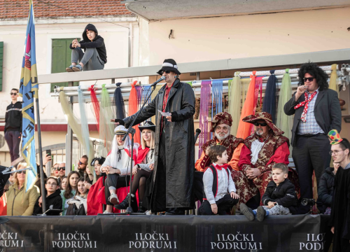 Fotografija 1 - Murterske bake