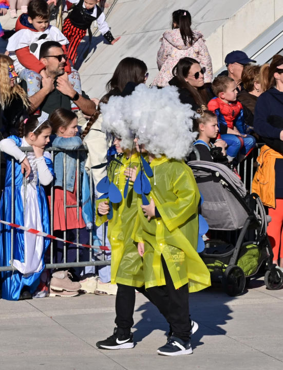 Maškarana povorka prošla kroz grad (1)