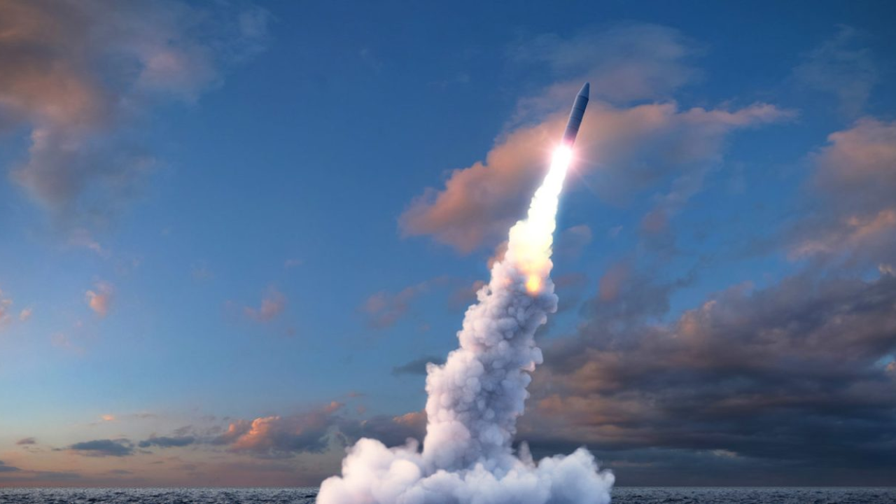 Macron se obratio naciji, spominjao i nuklearno oružje