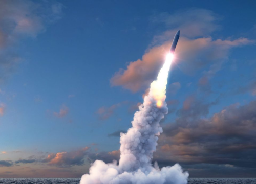 Macron se obratio naciji, spominjao i nuklearno oružje