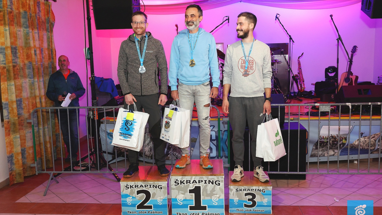 Šibenski biciklist Toni Erceg pobijedio na trkačkoj utrci na 25 kilometara 'Škraping 2025'