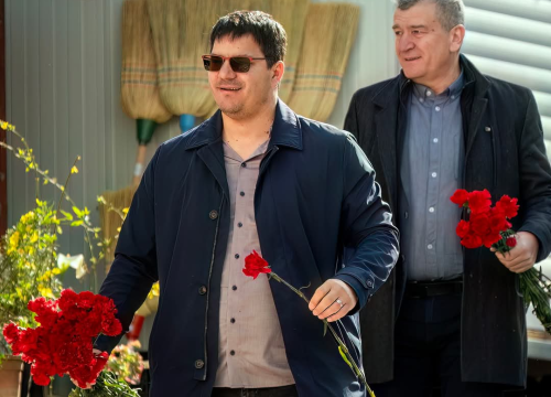 Fotografija 1 - Šibenski SDP-ovci obilježili Dan žena podjelom karanfila