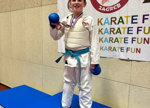Fotografija 5 - FOTO: Karataši Phoenixa uzeli osam medalja na 'Grand Karate Funu'