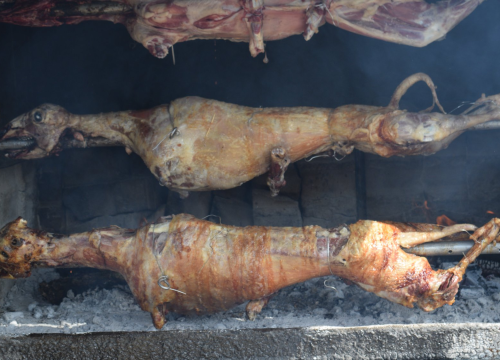 Nije lako odoljeti iskušenju, ali ove osobe trebale bi izbjegavati janjetinu