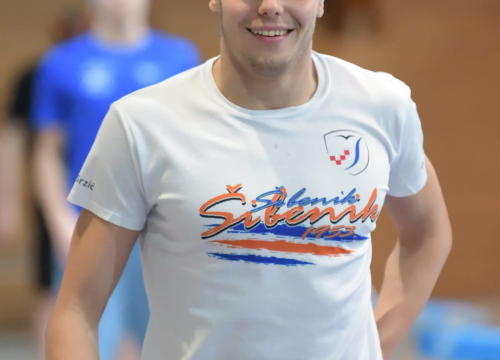 Fotografija 2 - FOTO: Srziću dva zlata i norma za Europsko juniorsko prvenstvo, Pešić uzela tri medalje kod početnika