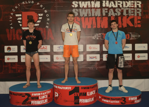 Fotografija 3 - FOTO: Srziću dva zlata i norma za Europsko juniorsko prvenstvo, Pešić uzela tri medalje kod početnika