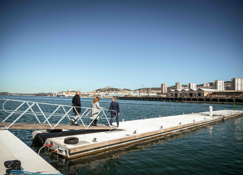Fotografija 2 - Župan Jelić i Jadranka Fržop potpisali ugovor o financiranju projekata: ‘Lučka infrastrukira nam je od iznimnog značaja’