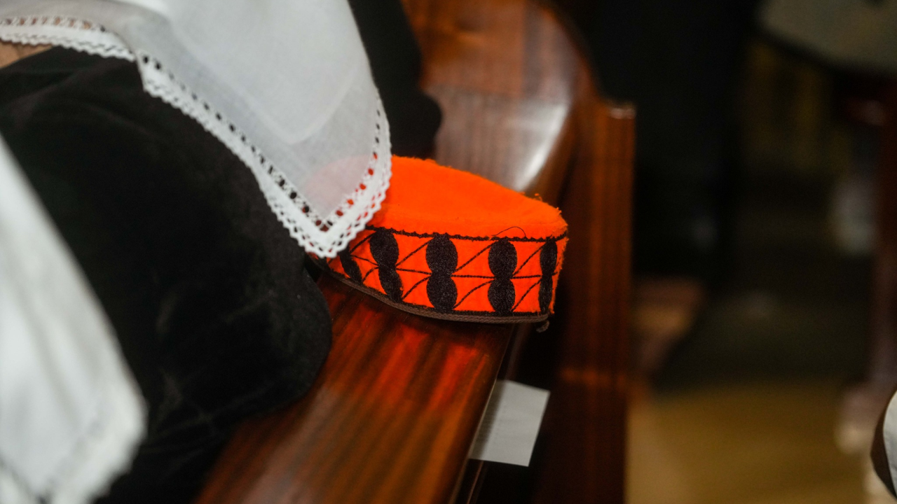 Pučki pivači KBF-a korizmenim koncertom u drniškoj Gospi od Ružarija očarali prisutne