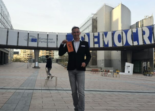 Fotografija 2 - Šibenska Ekonomska škola u Bruxellesu sudjelovala na edukaciji u Europskom parlamentu