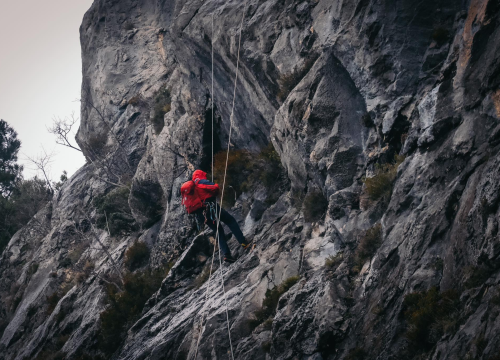 Fotografija 11 - Šibenski HGSS-ovci na Biokovu sudjelovali na vježbi stijenskog spašavanja