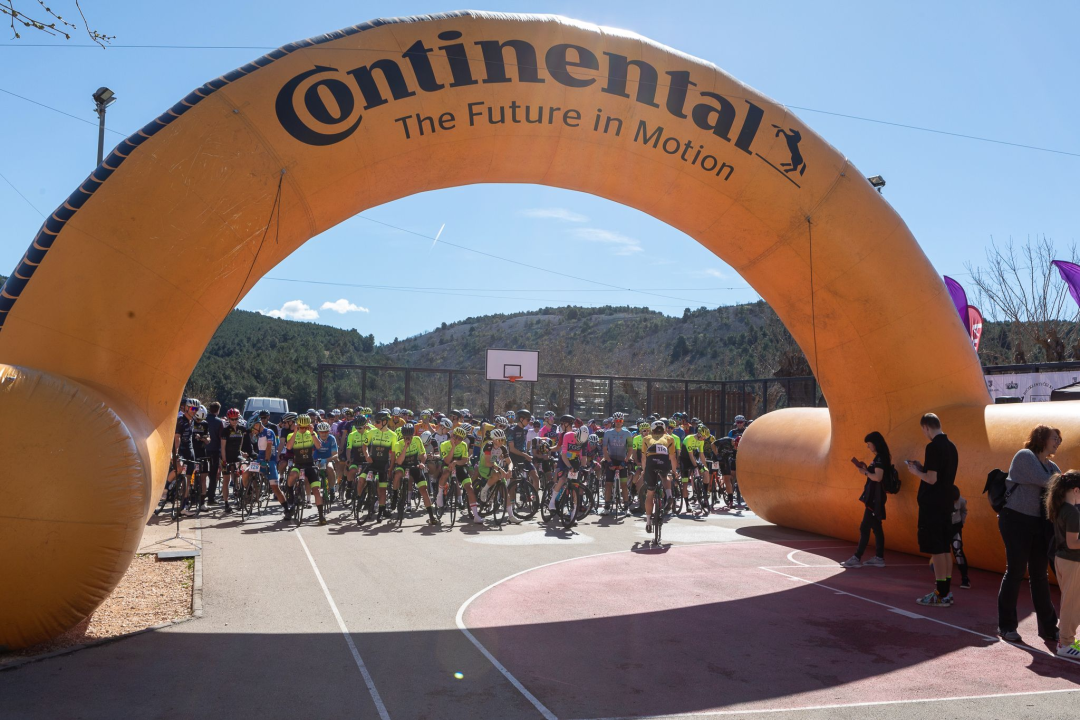 FOTO: U nedjelju '4. Skradin Granfondo': Spektakularna staza za bicikliste, spektakularan cilj za publiku