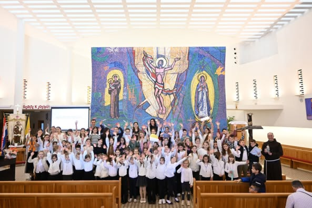 Dječji zbor sa zagrebačke Knežije gostovao u Župi sv. Ante Padovanskog na Šubićevcu
