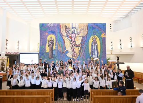 Dječji zbor sa zagrebačke Knežije gostovao u Župi sv. Ante Padovanskog na Šubićevcu