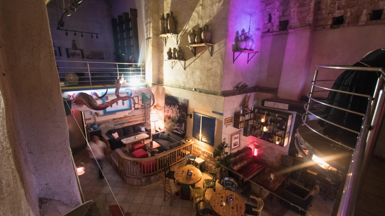 U četvrtak u Azimutu zakoračite u svijet umjetničke instalacije Ive Perković - 'Oblak riječi'