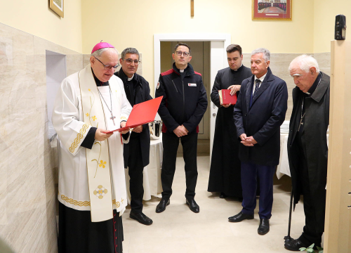 Otvorena i blagoslovljena obnovljena Caritasova pučka kuhinja u Šibeniku