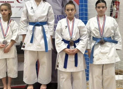 Fotografija 6 - FOTO: Karataši Osvita osvojili u Makarskoj 13 medalja, od toga tri zlata