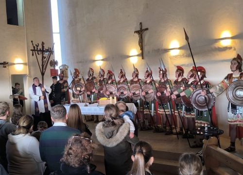 Fotografija 1 - Tradicionalno hodočašće na Okit