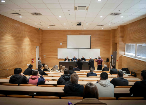 Fotografija 13 -  Potpisani ugovori za izradu glavnog i izvedbenog projekta Centra za mlade