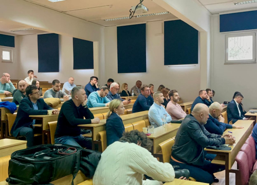 Fotografija 12 - U Šibeniku održan okrugli stol o budućnosti javnog gradskog prijevoza na Jadranu