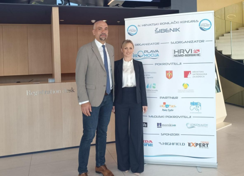 Fotografija 4 - Hrvatski ronilački kongres održava se u Šibeniku: Uz stručne rasprave i eko akcija čišćenja podmorja