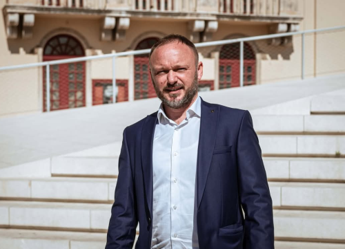 Fotografija 8 - Florijan Žižić za župana, Goran Šimić za dožupana: Na Poljani se predstavila Nezavisna lista načelnika i vijećnika