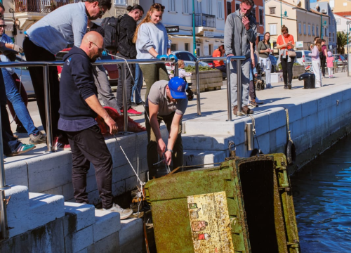 Fotografija 3 - Članovi zlarinske 'Tatavake' sudjelovali u velikoj ekološkoj akciji Instituta Plavi svijet