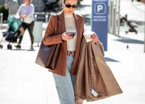 Fotografija 9 - FOTO: Šibenčanke biraju klasiku: Neutralne boje i modni dodaci vladali ulicama