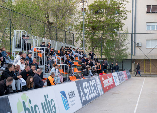 Fotografija 25 - FOTO: Odličan prvi dan funcutskog rođendanskog turnira: Od legendi Jose Bulata i Ive Grgasa Granda do desetogodišnjaka