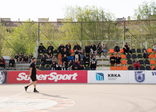 Fotografija 30 - FOTO: Odličan prvi dan funcutskog rođendanskog turnira: Od legendi Jose Bulata i Ive Grgasa Granda do desetogodišnjaka