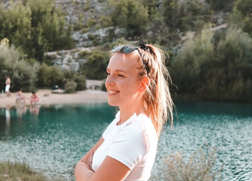 Fotografija 4 - Barbara Grgić Zagreb zamijenila Kninom