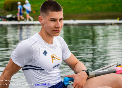 Fotografija 1 - Zlatna izvedba četverca bez: Sjajni uspjesi veslača VK Krka na Croatia Open regati