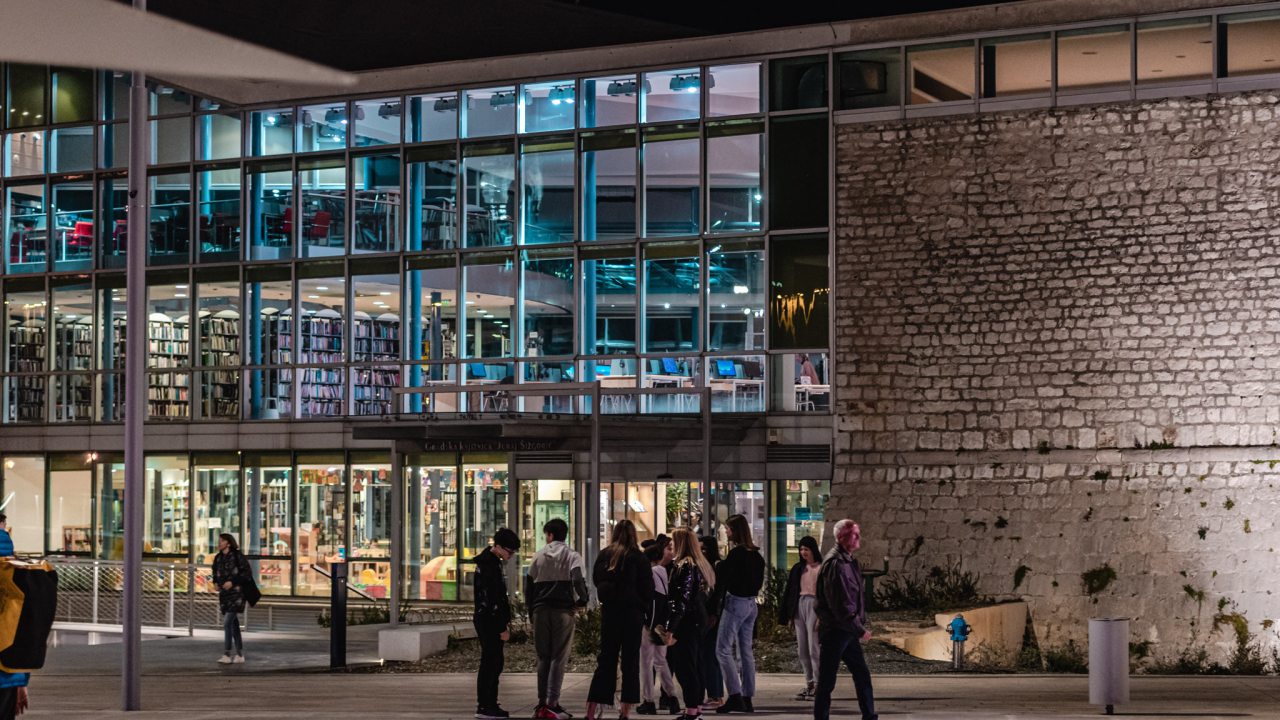 'O životinjama i ljudima': Šibenik će bogatim programom obilježiti Noć knjige