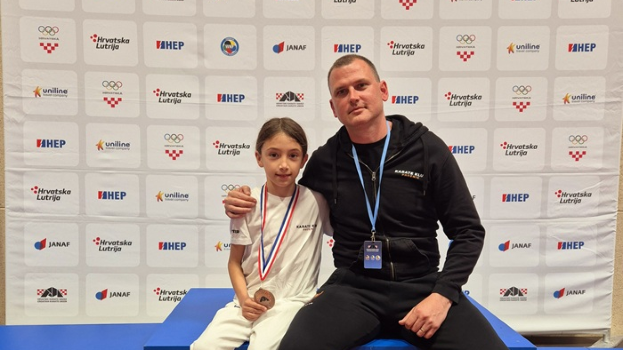 Karatašice Phoenixa nastupile na Kupu Hrvatske, Nila Tomašik donijela svom klubu broncu