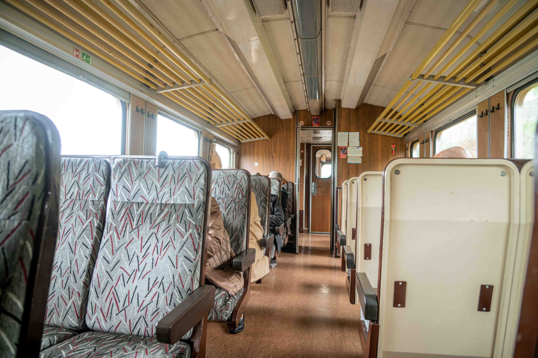 Vlakom od Šibenika do Perkovića: 'Koliko para toliko i muzike, al i dalje nam je draži od busa'