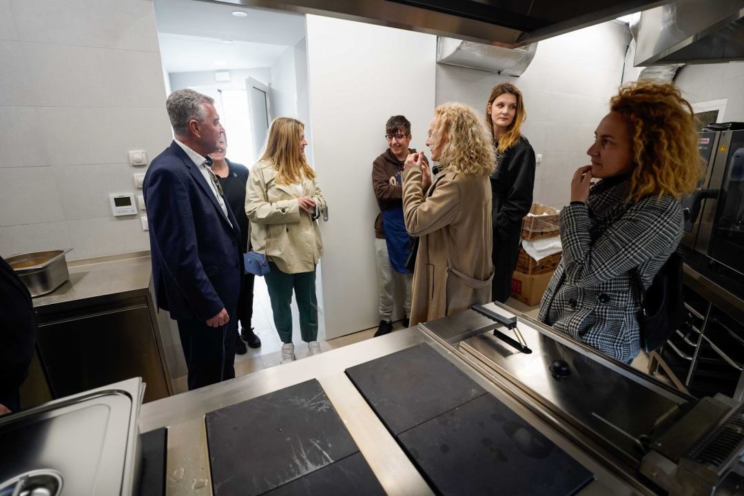 Grad Šibenik osigurao uskrsne pogače za korisnike Pučke kuhinje: 'Njegujemo partnerski odnos i suradnju'