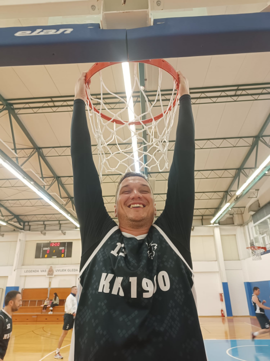 Šibenski košarkaški rekreativci započeli doigravanje: Karika i Zeko i potočić do prvih pobjeda