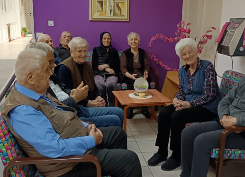 Jelić posjetio Dom za starije Knin i donio prigodne darove