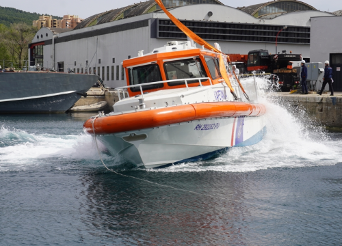 Fotografija 2 - U Šibeniku testirana prva brodica nove flote za Lučke kapetanije