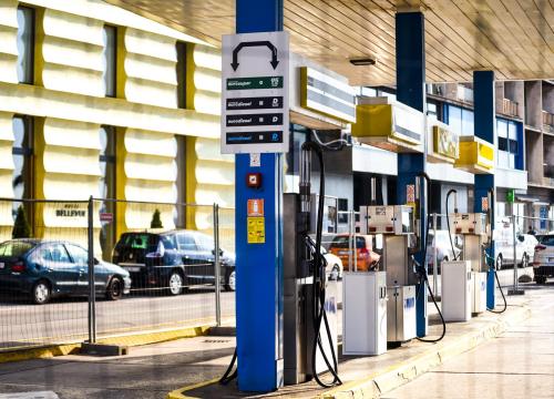 Gorivo od utorka dosta pojeftinjuje