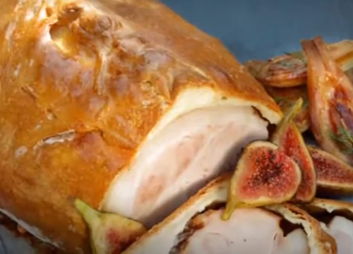 Šunka u kruhu naći će se na mnogim uskršnjim stolovima. Evo par savjeta kako izbjeći greške u pripremi