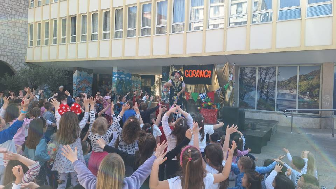 Predstava 'Eko Jeka i čarobna planeta' šibenske predškolce poučila važnosti očuvanja okoliša