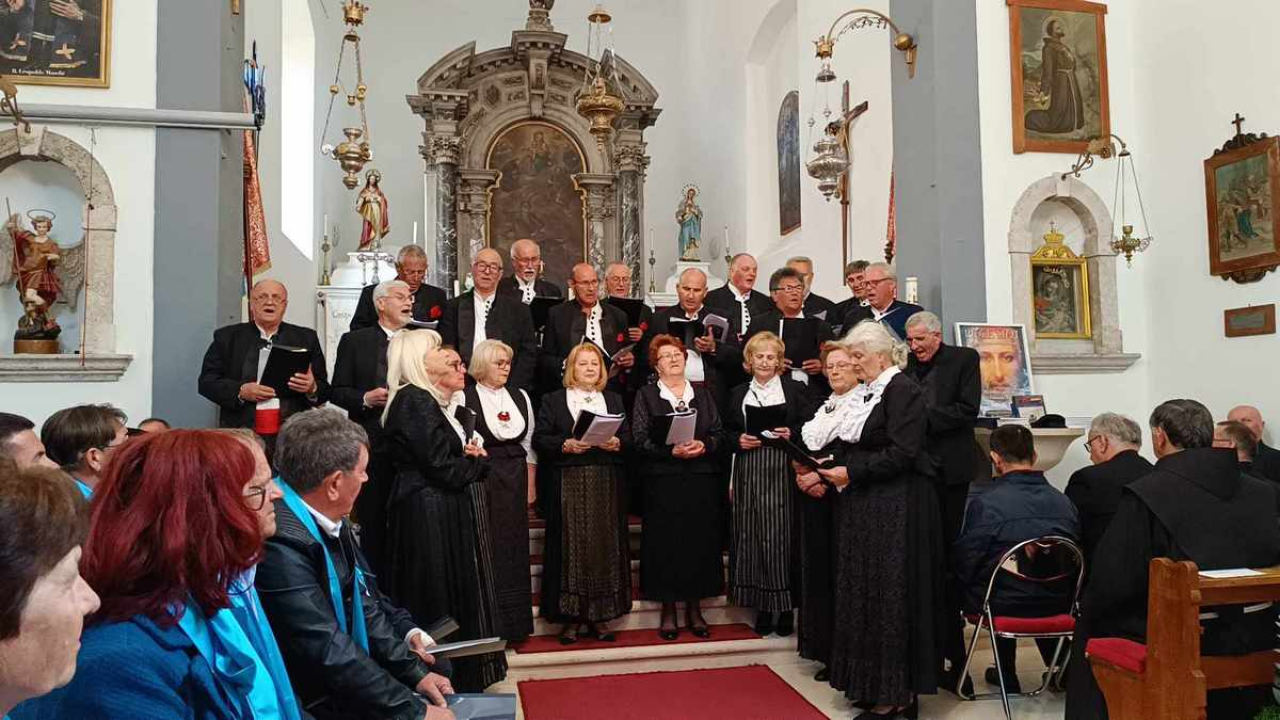 Održana 28. smotra pučkog crkvenog pjevanja Šibenske biskupije ‘Puče moj’