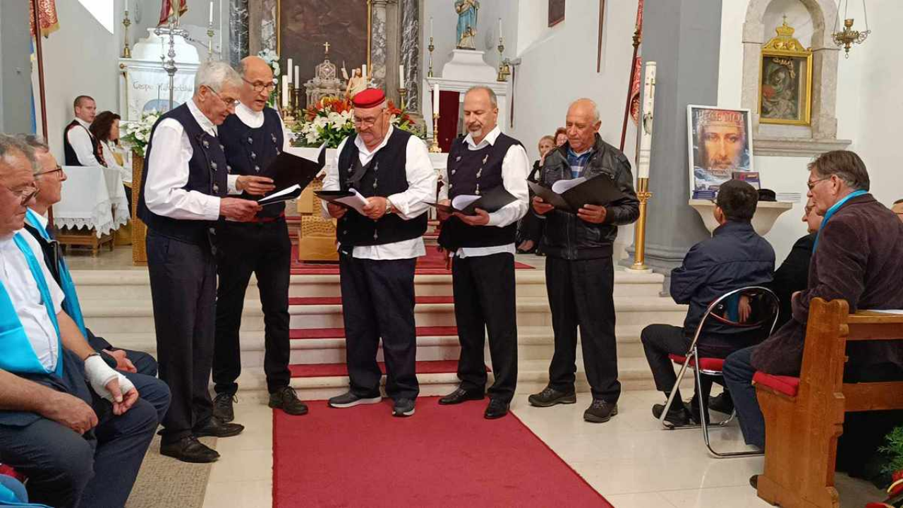 Održana 28. smotra pučkog crkvenog pjevanja Šibenske biskupije ‘Puče moj’