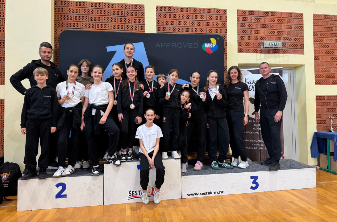 FOTO: Karatašima Phoenixa deset medalja u Maloj Subotici