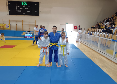 Fotografija 1 - Sjajan nastup Judo kluba Šibenik na turniru u Kaštel Sućurcu